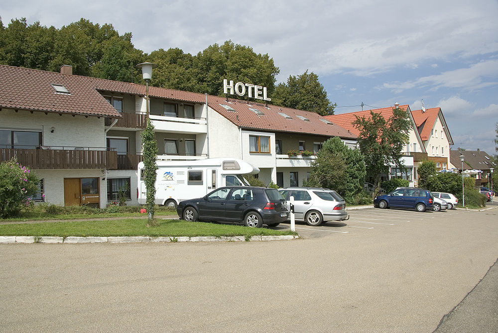 Am Berg Hotel 3*